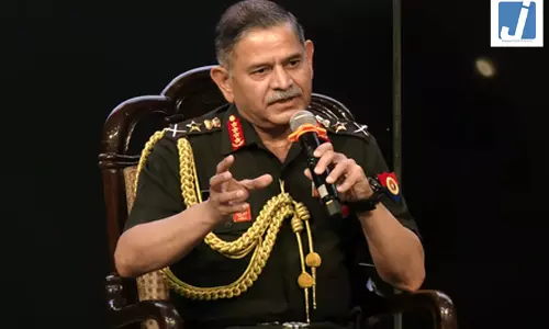 आर्मी चीफ जनरल द्विवेदी की टिप्पणी से तिलमिलाया पाकिस्तान, दी गीदड़भभकी आर्मी चीफ जनरल द्विवेदी की टिप्पणी से तिलमिलाया पाकिस्तान, दी गीदड़भभकी
