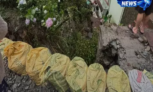Zang Village के तिनटेक मरचक में आठ परिवारों ने BRO की लापरवाही पर सरकार से कार्रवाई की मांग