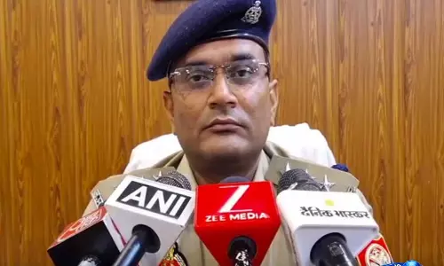 उत्तर प्रदेश के Hardoi में महिला ने ग्रामीण पर अपहरण और मारपीट का आरोप लगाया, आरोपी फरार