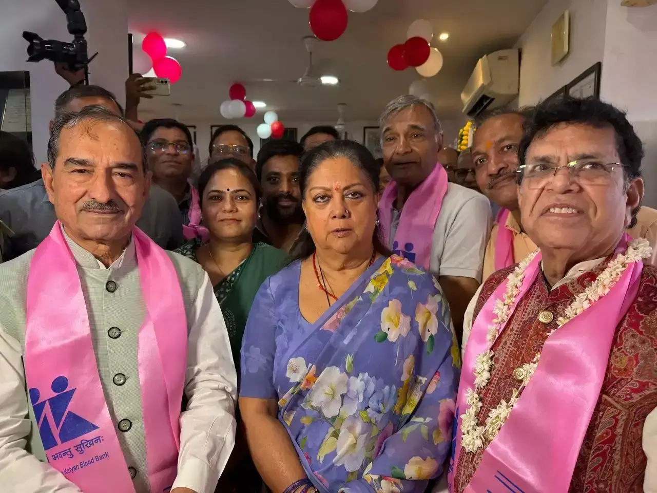 Jaipur: जीवन बचाने का सबसे बड़ा माध्यम है रक्तदान : वसुंधरा राजे Jaipur: जीवन बचाने का सबसे बड़ा माध्यम है रक्तदान : वसुंधरा राजे