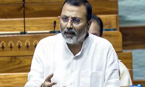 निशिकांत दुबे का आरोप: कांग्रेस ने US के दबाव में सर क्रीक और सियाचिन पाकिस्तान को सौंप दिए निशिकांत दुबे का आरोप: कांग्रेस ने US के दबाव में सर क्रीक और सियाचिन पाकिस्तान को सौंप दिए