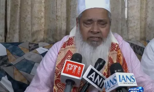 AIUDF प्रमुख बदरुद्दीन अजमल ने हज के कारण असम विधानसभा सत्र से पहले शपथ ग्रहण में लचीलेपन की मांग की