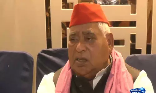 निजी नज़रिया...: तीसरे और चौथे बच्चे के लिए चंद्रबाबू नायडू की जन्म प्रोत्साहन योजना पर Awadhesh Prasad