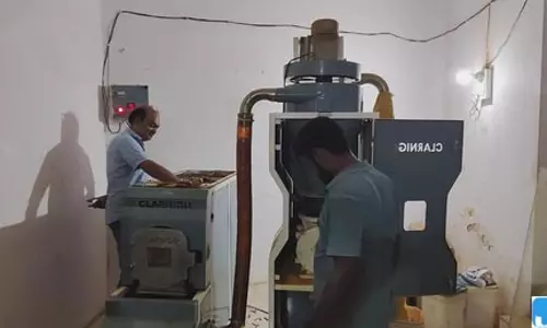 केंद्र सरकार की योजना ने बदली शेखपुरा के गिरधारी की तकदीर, व्यापार में बनाई खुद की पहचान केंद्र सरकार की योजना ने बदली शेखपुरा के गिरधारी की तकदीर, व्यापार में बनाई खुद की पहचान