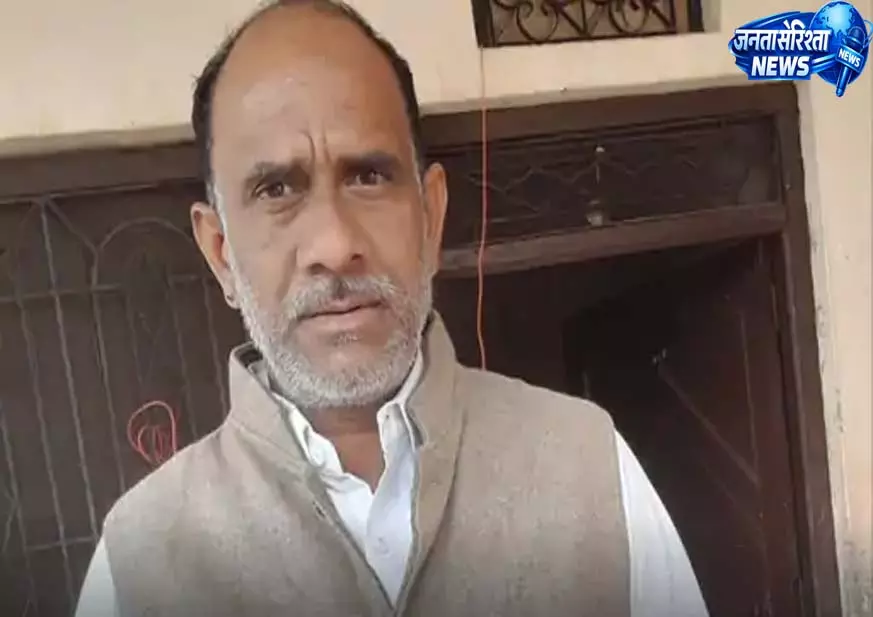 दर्दनाक सड़क हादसा: ट्रक की टक्कर से शराब सेल्समैन की मौत दर्दनाक सड़क हादसा: ट्रक की टक्कर से शराब सेल्समैन की मौत