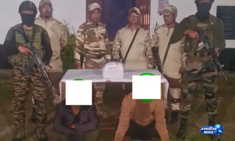 Manipur : ड्रग तस्करी के खिलाफ बड़ी कार्रवाई, दो तस्कर और एक विद्रोही कैडर गिरफ्तार Manipur : ड्रग तस्करी के खिलाफ बड़ी कार्रवाई, दो तस्कर और एक विद्रोही कैडर गिरफ्तार