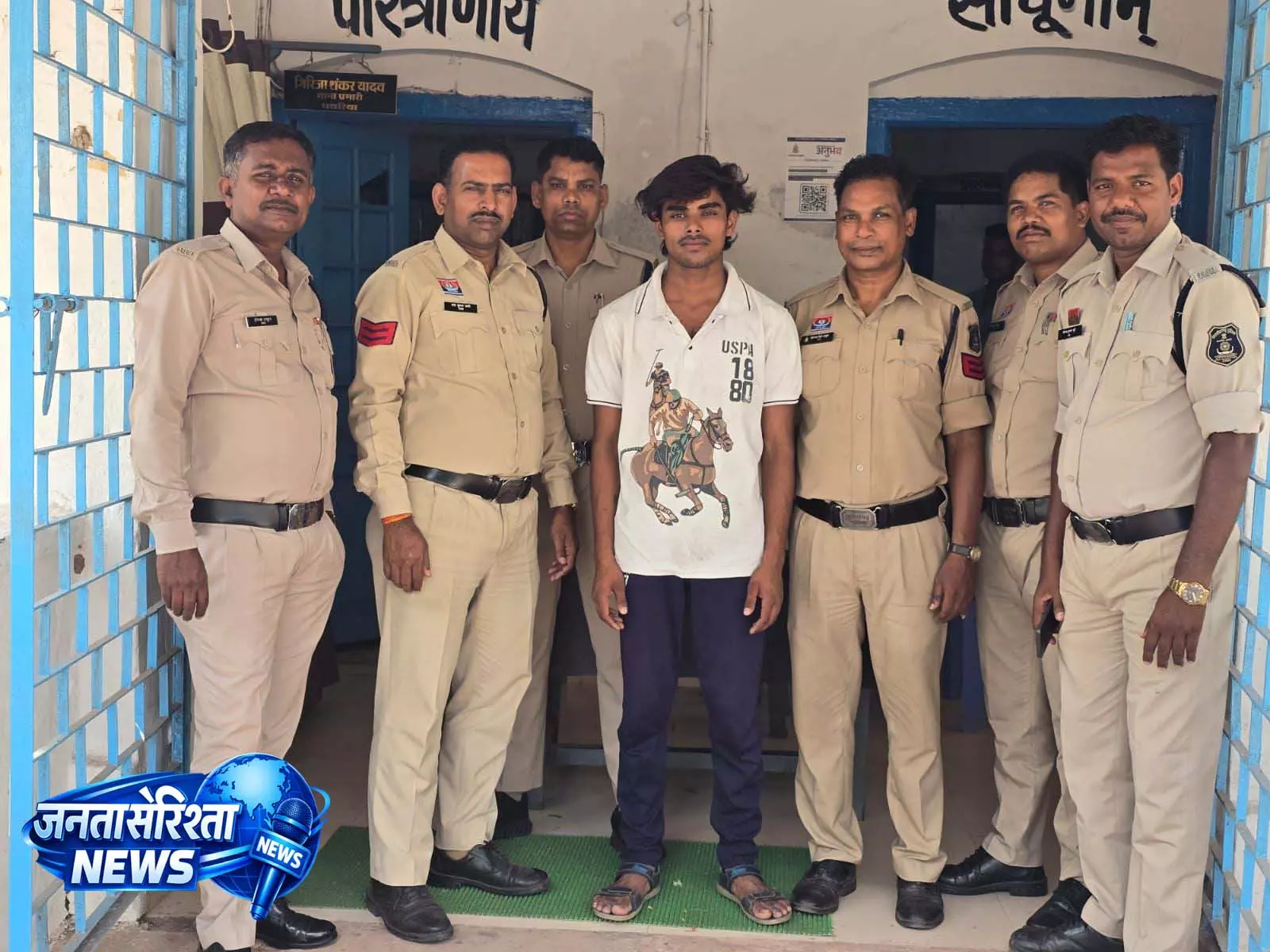 मुंगेली में ‘ऑपरेशन मुस्कान’ के तहत बड़ी कार्रवाई, पुलिस ने आरोपी को किया गिरफ्तार मुंगेली में ‘ऑपरेशन मुस्कान’ के तहत बड़ी कार्रवाई, पुलिस ने आरोपी को किया गिरफ्तार