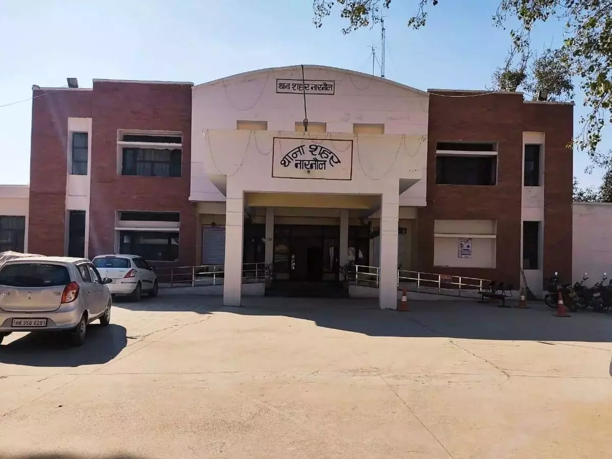 Narnail: कांग्रेस अध्यक्ष आवास में घुसपैठ मामले में पुलिस सक्रिय Narnail: कांग्रेस अध्यक्ष आवास में घुसपैठ मामले में पुलिस सक्रिय