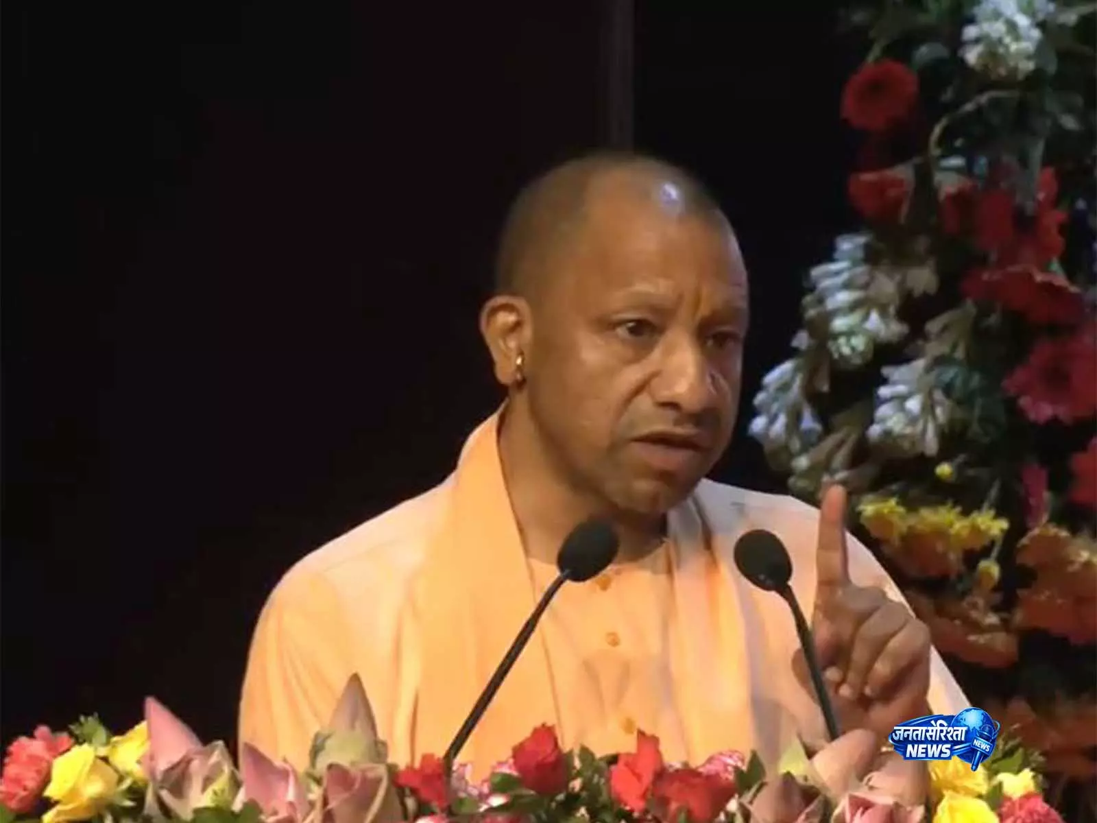 CM योगी ने पार्ट-टाइम इंस्ट्रक्टरों को किया सम्मानित, बोले—96% स्कूलों में सभी सुविधाएं उपलब्ध CM योगी ने पार्ट-टाइम इंस्ट्रक्टरों को किया सम्मानित, बोले—96% स्कूलों में सभी सुविधाएं उपलब्ध