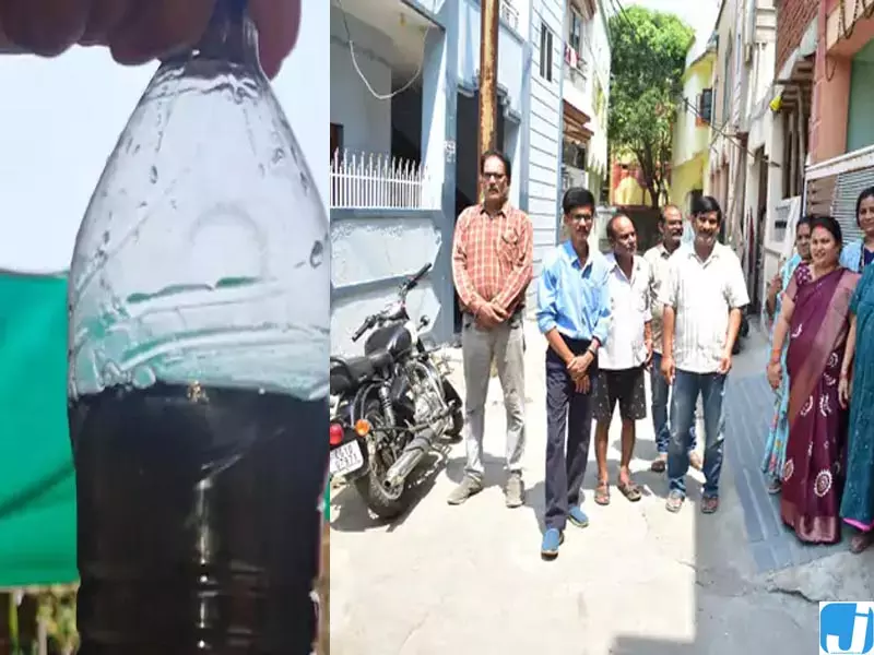 शास्त्री और कपिल नगर में 200 घरों में गंदे पानी की सप्लाई, पार्षद ने सौंपा सैंपल शास्त्री और कपिल नगर में 200 घरों में गंदे पानी की सप्लाई, पार्षद ने सौंपा सैंपल