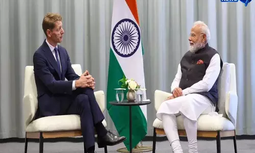 Gothenburg: PM मोदी ने स्वीडन के साथ रक्षा और ग्रीन इंडस्ट्री सहयोग पर जोर दिया Gothenburg: PM मोदी ने स्वीडन के साथ रक्षा और ग्रीन इंडस्ट्री सहयोग पर जोर दिया