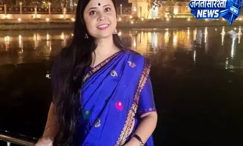 अकेलापन आज की सच्चाई: असमिया लेखिका नमिता बैश्य समाज और कहानी पर अकेलापन आज की सच्चाई: असमिया लेखिका नमिता बैश्य समाज और कहानी पर