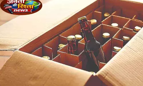 Gurugram के सेक्टर 31 के फ्लैट से 292 अवैध शराब की बोतलें जब्त