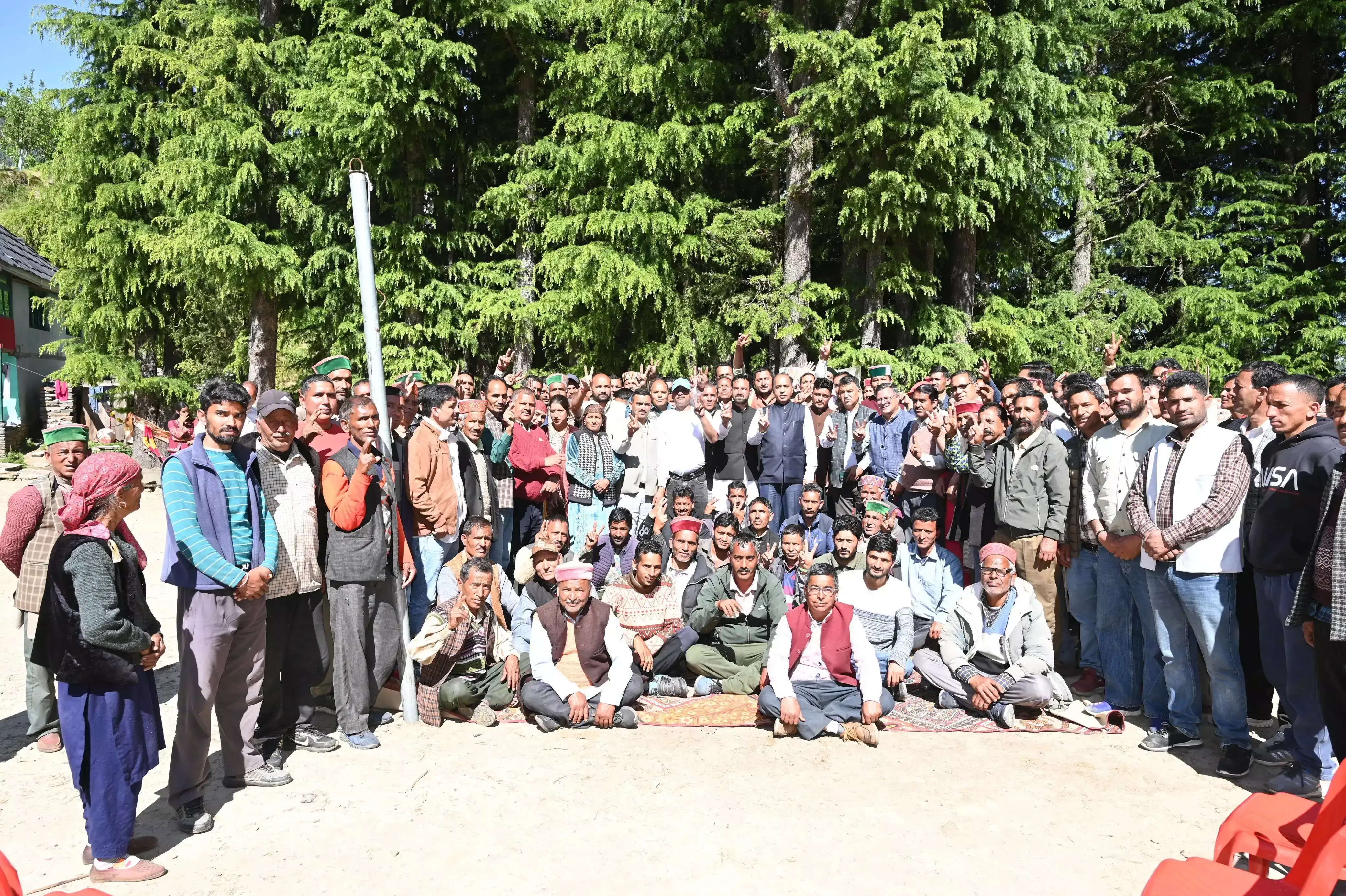 Mandi: शहरों के बाद ग्रामीण क्षेत्रों में बदलाव की उम्मीद : जयराम ठाकुर Mandi: शहरों के बाद ग्रामीण क्षेत्रों में बदलाव की उम्मीद : जयराम ठाकुर
