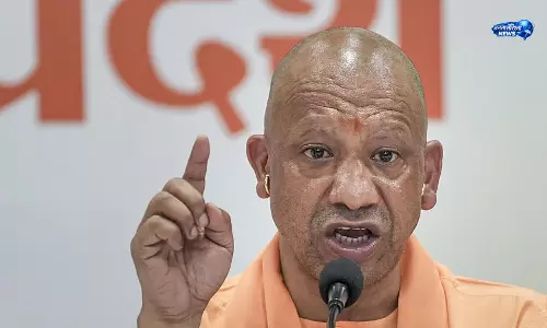उत्तर प्रदेश में हीटवेव अलर्ट, CM ने प्रशासन और अस्पतालों को हाई अलर्ट पर रखा उत्तर प्रदेश में हीटवेव अलर्ट, CM ने प्रशासन और अस्पतालों को हाई अलर्ट पर रखा