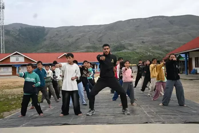 Arunachal: भारतीय सेना ने आत्मरक्षा प्रशिक्षण शिविर का आयोजन किया