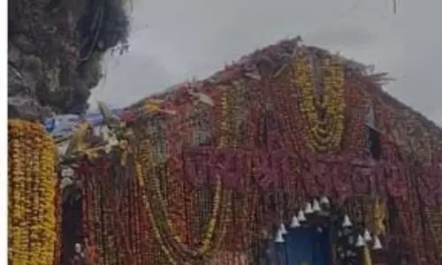 रुद्रनाथ धाम में होती है महादेव के मुख की पूजा, सीएम पुष्कर सिंह धामी ने बयां की महिमा रुद्रनाथ धाम में होती है महादेव के मुख की पूजा, सीएम पुष्कर सिंह धामी ने बयां की महिमा