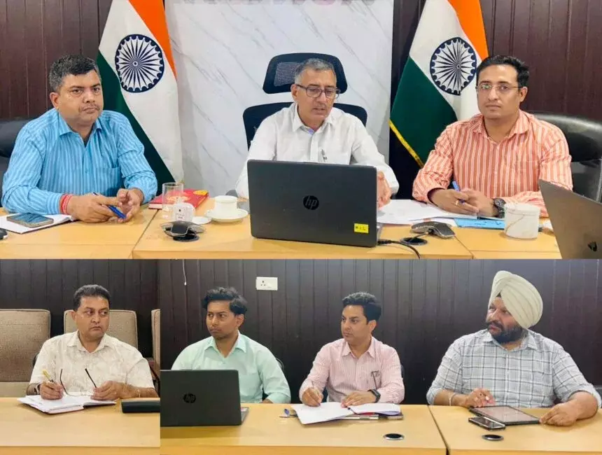 Kathua: कठुआ में जनगणना 2027 को लेकर अभियान शुरू Kathua: कठुआ में जनगणना 2027 को लेकर अभियान शुरू
