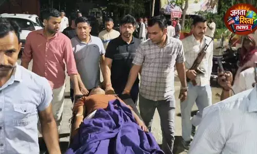 Karnal मर्डर केस में गिरफ्तारी, पुलिस ने किया खुलासा Karnal मर्डर केस में गिरफ्तारी, पुलिस ने किया खुलासा