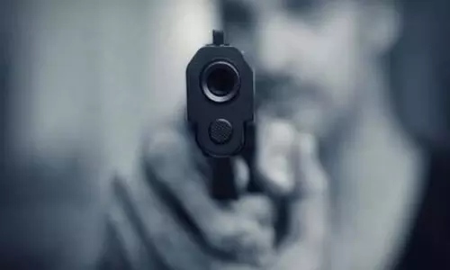 बिहार: पुलिस मुठभेड़ में ज्वैलरी की दुकान में लूट का आरोपी घायल, पैर में लगी गोली बिहार: पुलिस मुठभेड़ में ज्वैलरी की दुकान में लूट का आरोपी घायल, पैर में लगी गोली
