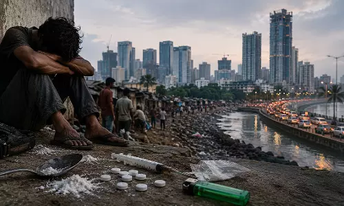 Mumbai : ड्रग्स का बढ़ता खतरा, इलाज और पुनर्वास सुविधाओं की कमी बनी बड़ी चुनौती Mumbai : ड्रग्स का बढ़ता खतरा, इलाज और पुनर्वास सुविधाओं की कमी बनी बड़ी चुनौती