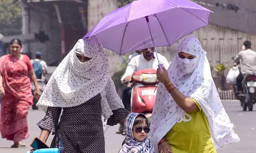 MP : भीषण गर्मी का प्रकोप, कई जिलों में पारा 45 डिग्री के पार MP : भीषण गर्मी का प्रकोप, कई जिलों में पारा 45 डिग्री के पार