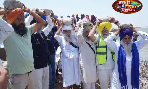 Ferozepur में NGO ने नदी किनारे तटबंध निर्माण शुरू किया Ferozepur में NGO ने नदी किनारे तटबंध निर्माण शुरू किया