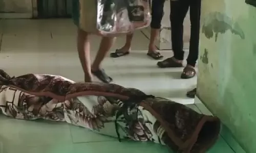 अपार्टमेंट में युवती की लाश मिली, साथ रहने वाला पार्टनर फरार