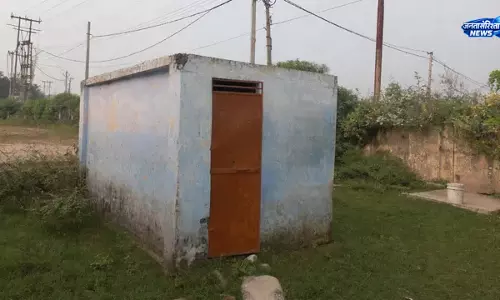 JK : स्कूलों में छात्राओं के शौचालय सुविधा में सुधार, 94 प्रतिशत स्कूलों में उपलब्धता दर्ज JK : स्कूलों में छात्राओं के शौचालय सुविधा में सुधार, 94 प्रतिशत स्कूलों में उपलब्धता दर्ज