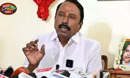 सेंगोट्टैयन ने EPS की आलोचना की, कहा AIADMK ‘पर्सनल पॉलिटिक्स’ से कमजोर हुई