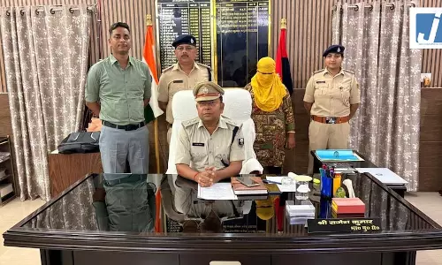 पत्नी के अफेयर का हुआ खुलासा, जेल से लौटे पति के साथ मिलकर आशिक को मार डाला