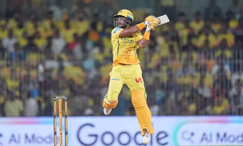 CSK को छठा झटका, शिवम दुबे आउट; आखिरी ओवरों में रन गति बढ़ाने की कोशिश CSK को छठा झटका, शिवम दुबे आउट; आखिरी ओवरों में रन गति बढ़ाने की कोशिश