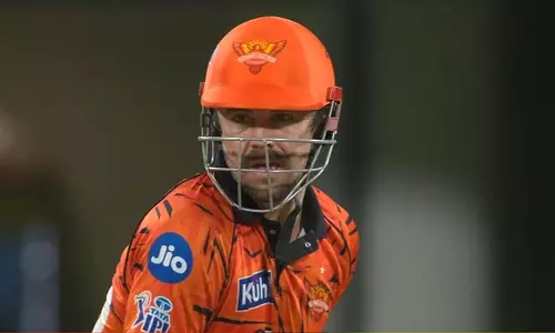 IPL 2026 SRH VS CSK : हैदराबाद को पहला झटका, ट्रैविस हेड आउट IPL 2026 SRH VS CSK : हैदराबाद को पहला झटका, ट्रैविस हेड आउट