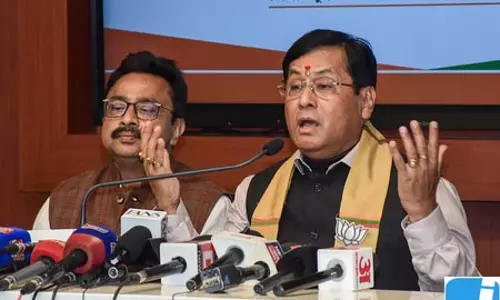 केंद्र सरकार 18 शहरों में वाटर मेट्रो नेटवर्क शुरू करने की योजना बना रही है: सर्बानंद सोनोवाल केंद्र सरकार 18 शहरों में वाटर मेट्रो नेटवर्क शुरू करने की योजना बना रही है: सर्बानंद सोनोवाल