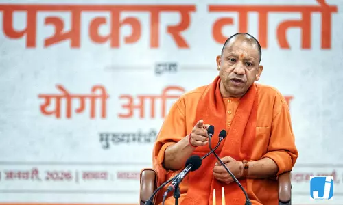 योगी कैबिनेट का बड़ा फैसला, संस्थान में बनेगा 1010 बेड का इमरजेंसी सेंटर योगी कैबिनेट का बड़ा फैसला, संस्थान में बनेगा 1010 बेड का इमरजेंसी सेंटर