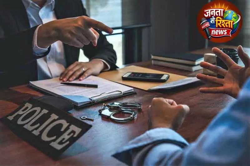 USA भेजने का झांसा देकर 34.80 लाख की ठगी, पुलिस ने मामला दर्ज किया USA भेजने का झांसा देकर 34.80 लाख की ठगी, पुलिस ने मामला दर्ज किया
