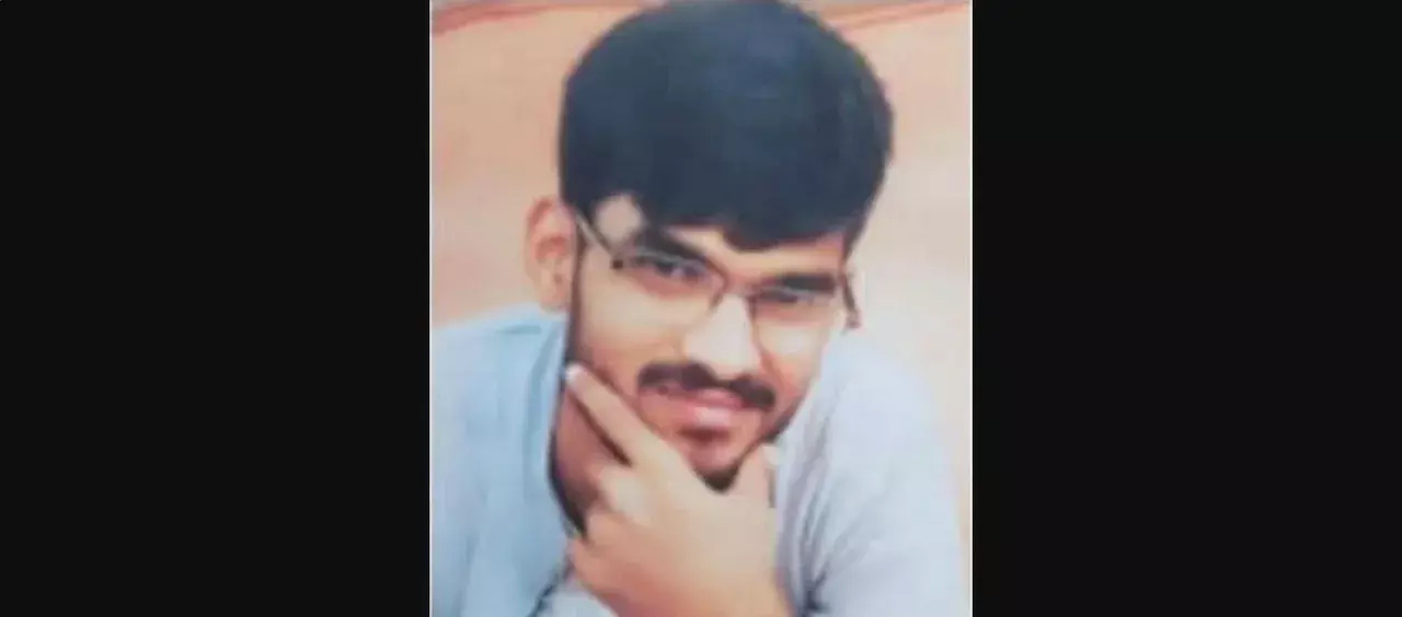Russia-यूक्रेन संघर्ष के बीच ओडिशा के गंजम जिले के युवक की ड्रोन हमले में मौत, गांव में शोक Russia-यूक्रेन संघर्ष के बीच ओडिशा के गंजम जिले के युवक की ड्रोन हमले में मौत, गांव में शोक
