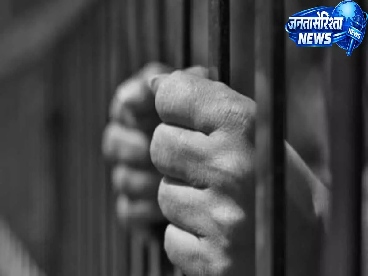 Mizoram: सोशल मीडिया पर अश्लील सामग्री अपलोड करने के आरोप में दो गिरफ्तार Mizoram: सोशल मीडिया पर अश्लील सामग्री अपलोड करने के आरोप में दो गिरफ्तार