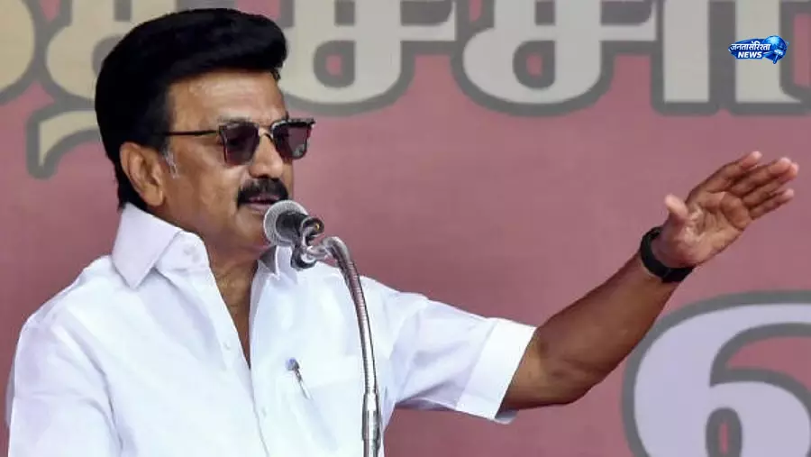 एमके स्टालिन ने TVK पर लगाया सोशल मीडिया के जरिए चुनाव जीतने का आरोप एमके स्टालिन ने TVK पर लगाया सोशल मीडिया के जरिए चुनाव जीतने का आरोप