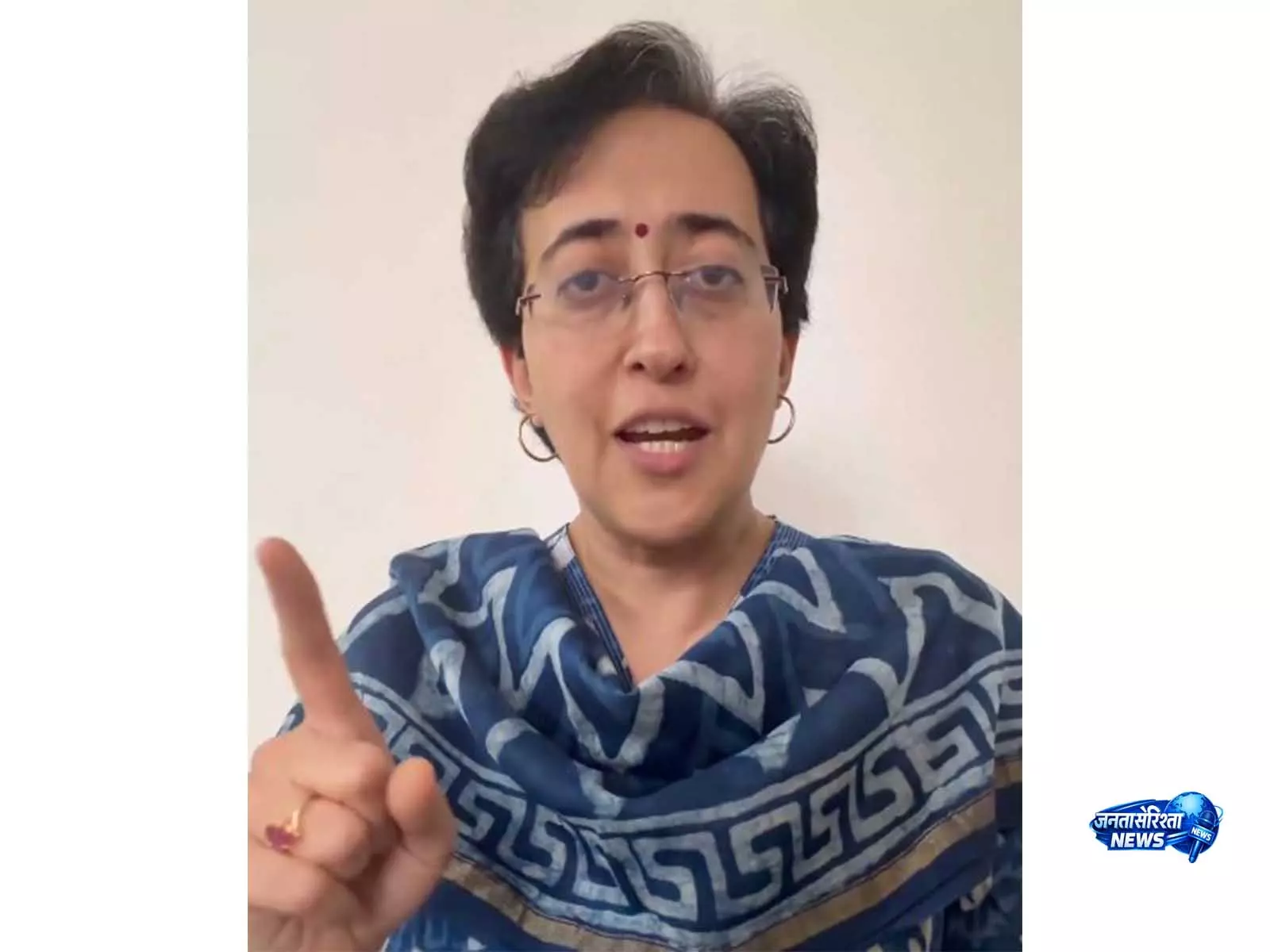 ED रेड पर आतिशी का BJP पर हमला ED रेड पर आतिशी का BJP पर हमला