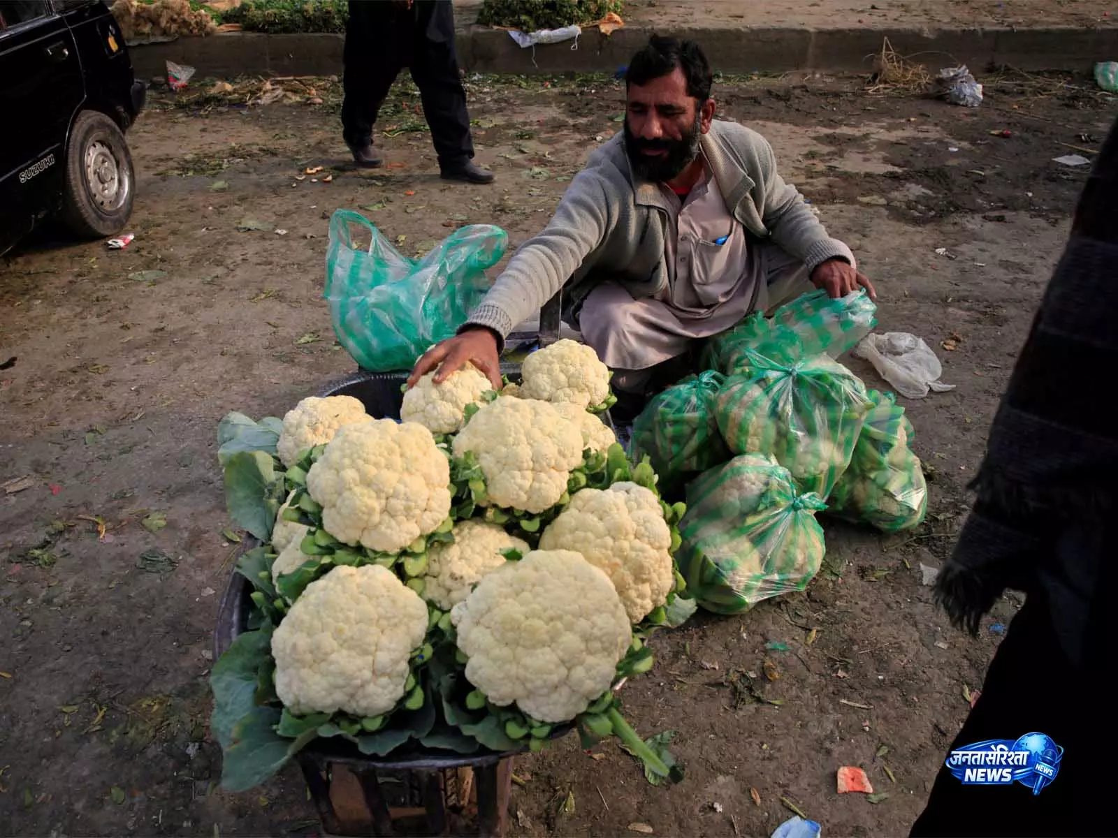 Pakistan में बाज़ार जल्दी बंद होने से आर्थिक झटके Pakistan में बाज़ार जल्दी बंद होने से आर्थिक झटके