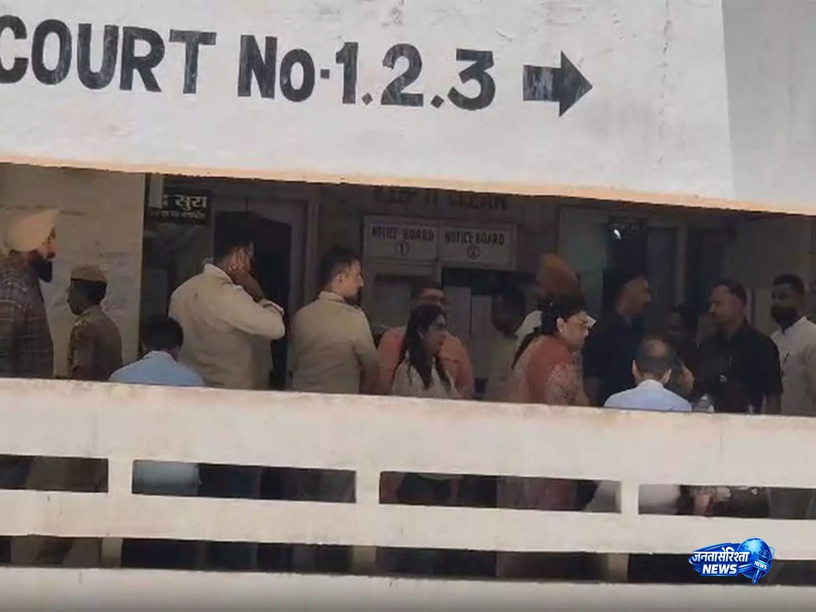 PMLA केस में AAP नेता संजीव अरोड़ा को न्यायिक हिरासत में भेजा गया, अगली सुनवाई 1 जून को PMLA केस में AAP नेता संजीव अरोड़ा को न्यायिक हिरासत में भेजा गया, अगली सुनवाई 1 जून को