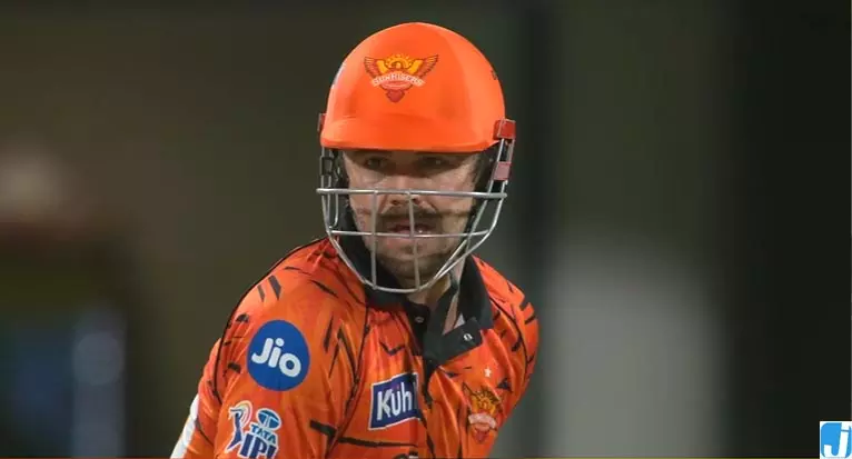 IPL 2026 SRH VS CSK : हैदराबाद को पहला झटका, ट्रैविस हेड आउट IPL 2026 SRH VS CSK : हैदराबाद को पहला झटका, ट्रैविस हेड आउट