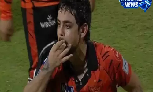 IPL 2026: SRH प्लेऑफ़ में, इशान किशन ने CSK फैंस का सीटी मज़ाक उड़ाया IPL 2026: SRH प्लेऑफ़ में, इशान किशन ने CSK फैंस का सीटी मज़ाक उड़ाया