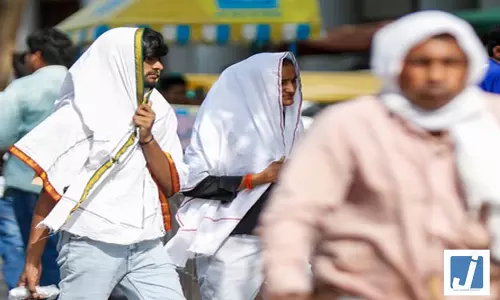 भीषण गर्मी और लू के लिए अगले तीन दिनों तक जारी किया मौसम विभाग ने येलो अलर्ट भीषण गर्मी और लू के लिए अगले तीन दिनों तक जारी किया मौसम विभाग ने येलो अलर्ट