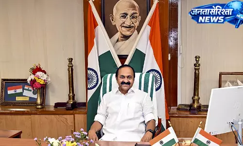 Kerala : वी.डी. सतीशन के कॉलेज दिनों की यादें, दोस्त ने बताई छात्र राजनीति की दिलचस्प घटना Kerala : वी.डी. सतीशन के कॉलेज दिनों की यादें, दोस्त ने बताई छात्र राजनीति की दिलचस्प घटना