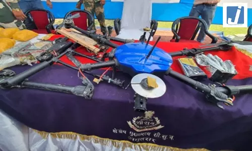 भारत में ISI की ड्रोन के जरिए नकली नोट भेजने की साजिश, भारतीय एजेंसियां अलर्ट भारत में ISI की ड्रोन के जरिए नकली नोट भेजने की साजिश, भारतीय एजेंसियां अलर्ट