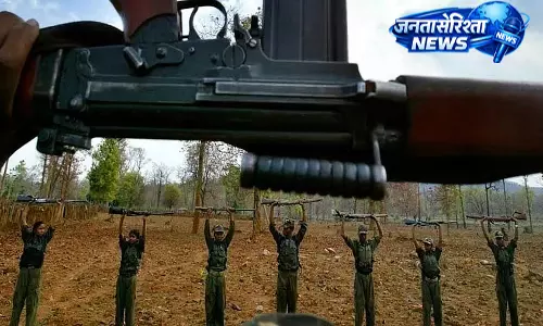 Jharkhand : पश्चिमी सिंहभूम में सुरक्षा बलों और माओवादियों के बीच मुठभेड़, कोई हताहत नहीं