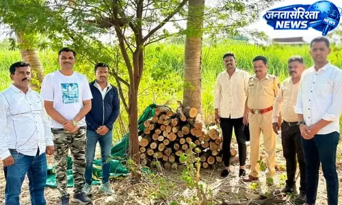 पुणे में ATS की बड़ी कार्रवाई, मांडकी गांव से ₹28 लाख का चंदन ज़ब्त पुणे में ATS की बड़ी कार्रवाई, मांडकी गांव से ₹28 लाख का चंदन ज़ब्त