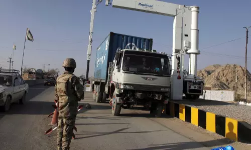 N-40 क्वेटा-ताफ्तान हाईवे पर पूरे बलूचिस्तान में हथियारों से लैस हमले और नाकेबंदी की घटनाएं हुईं N-40 क्वेटा-ताफ्तान हाईवे पर पूरे बलूचिस्तान में हथियारों से लैस हमले और नाकेबंदी की घटनाएं हुईं